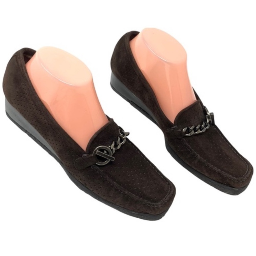 Stuart Weitzman Women’s Dark Brown Suede Chain Accent Slip On Loafers Size 9 N